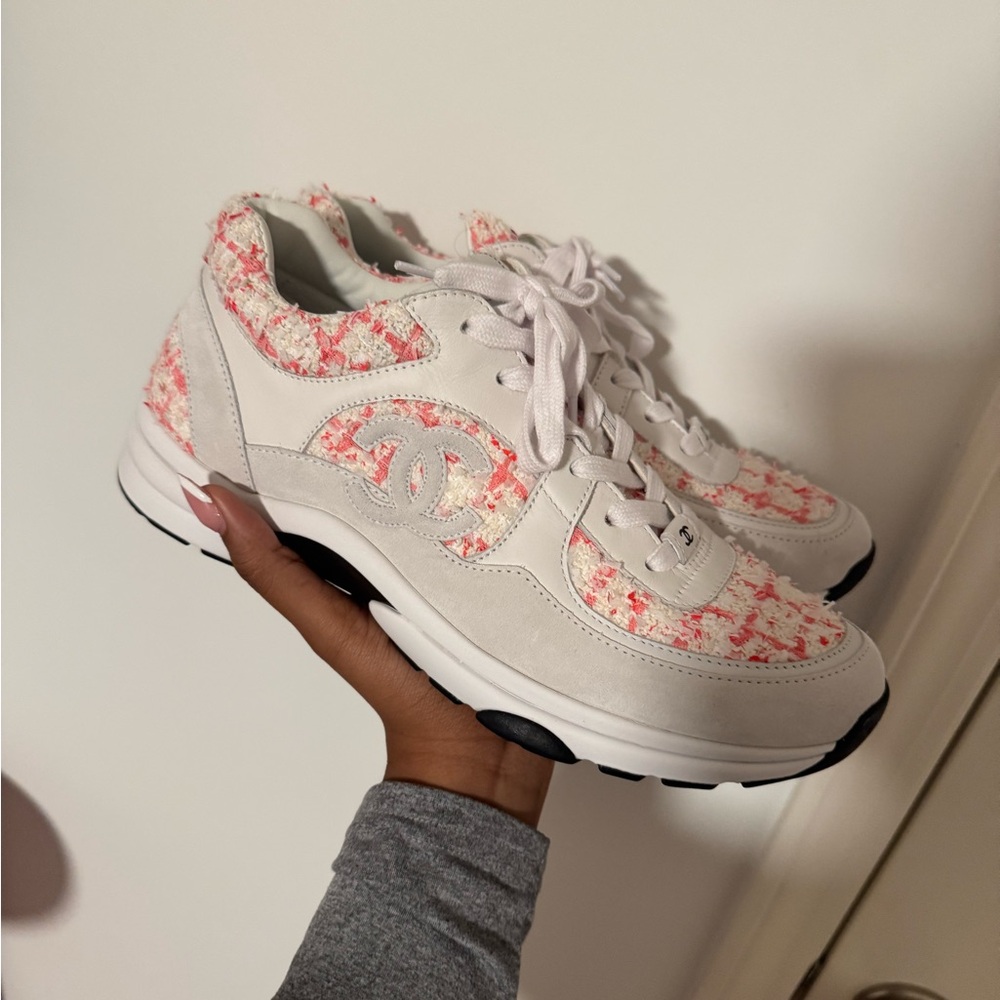Chanel Women's White and Pink Sneakers
